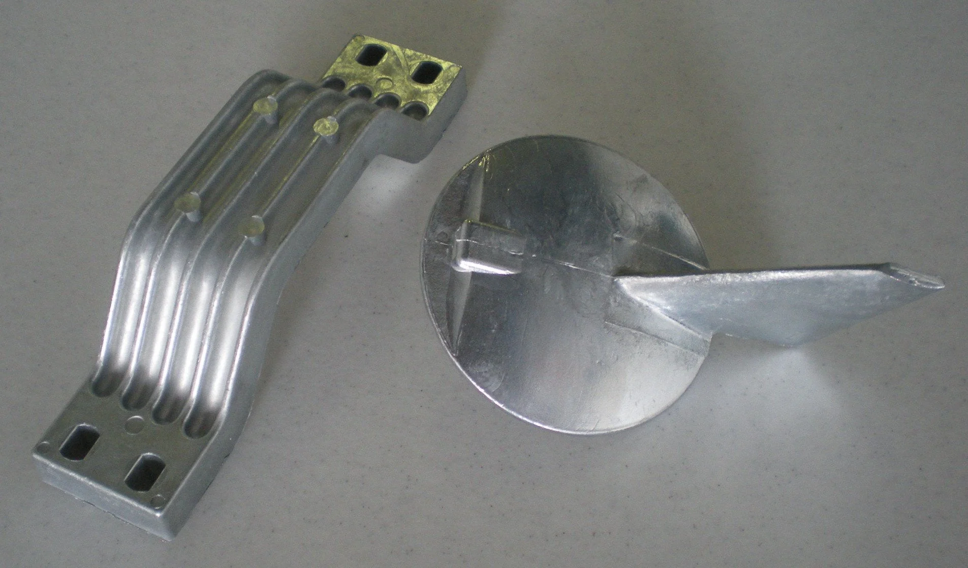Yamaha 150-200HP Zinc Anode Kit Left Hand Rotation.