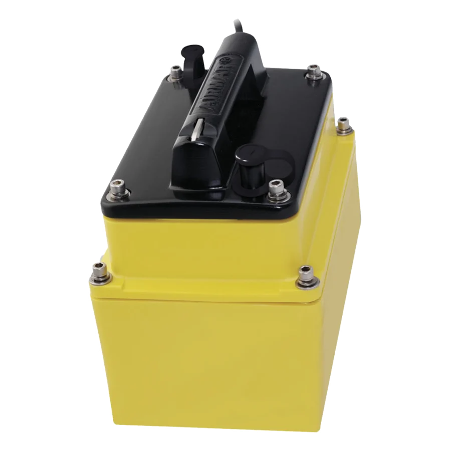 Airmar M260-8G - M260 50/200kHz, 1kW, Garmin 8-Pin, DO