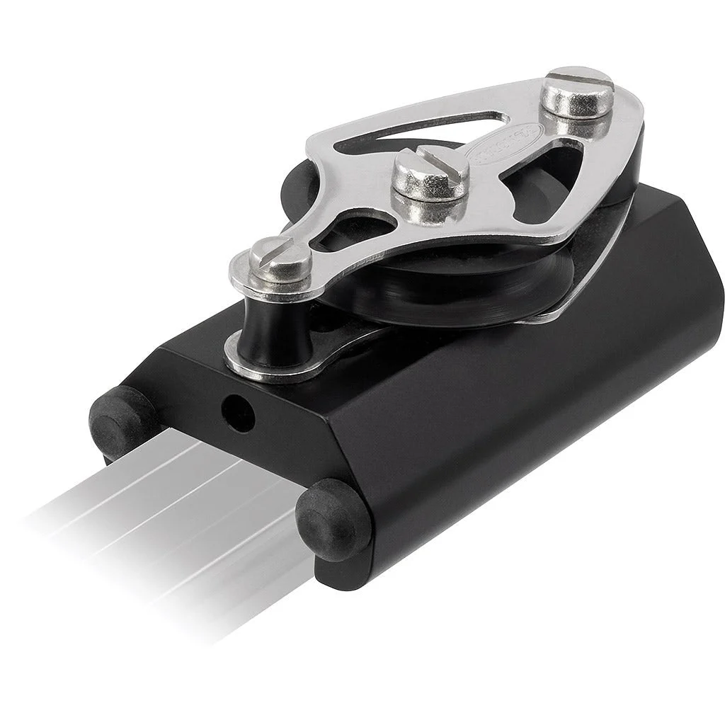Ronstan Series 30 Control End, Single Sheave & Becket
